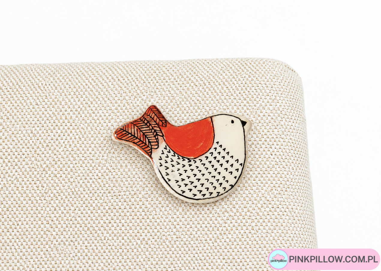 Broszka Pin "Czerwony Ptaszek"
