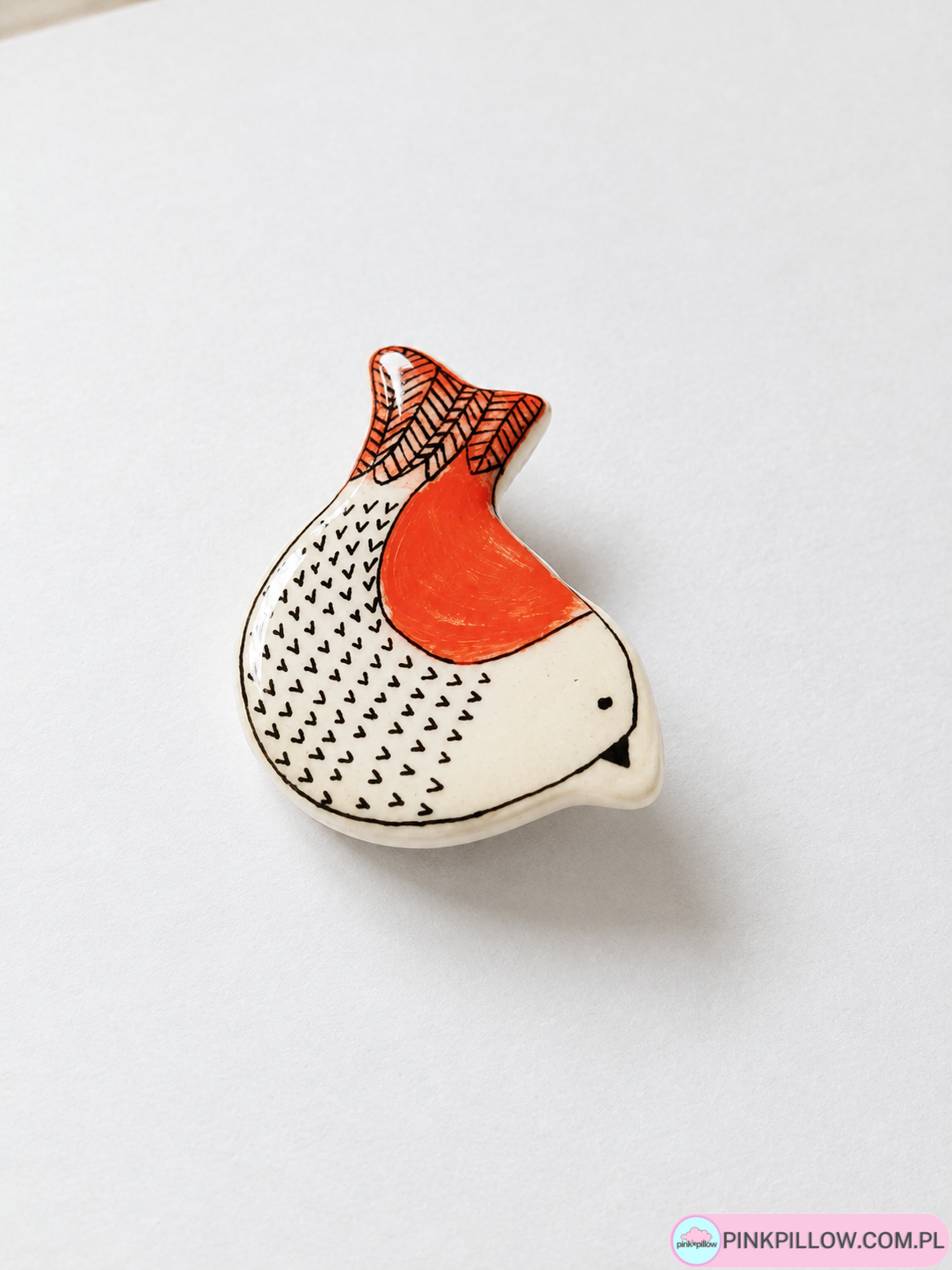 Broszka Pin "Czerwony Ptaszek" - obrazek 2