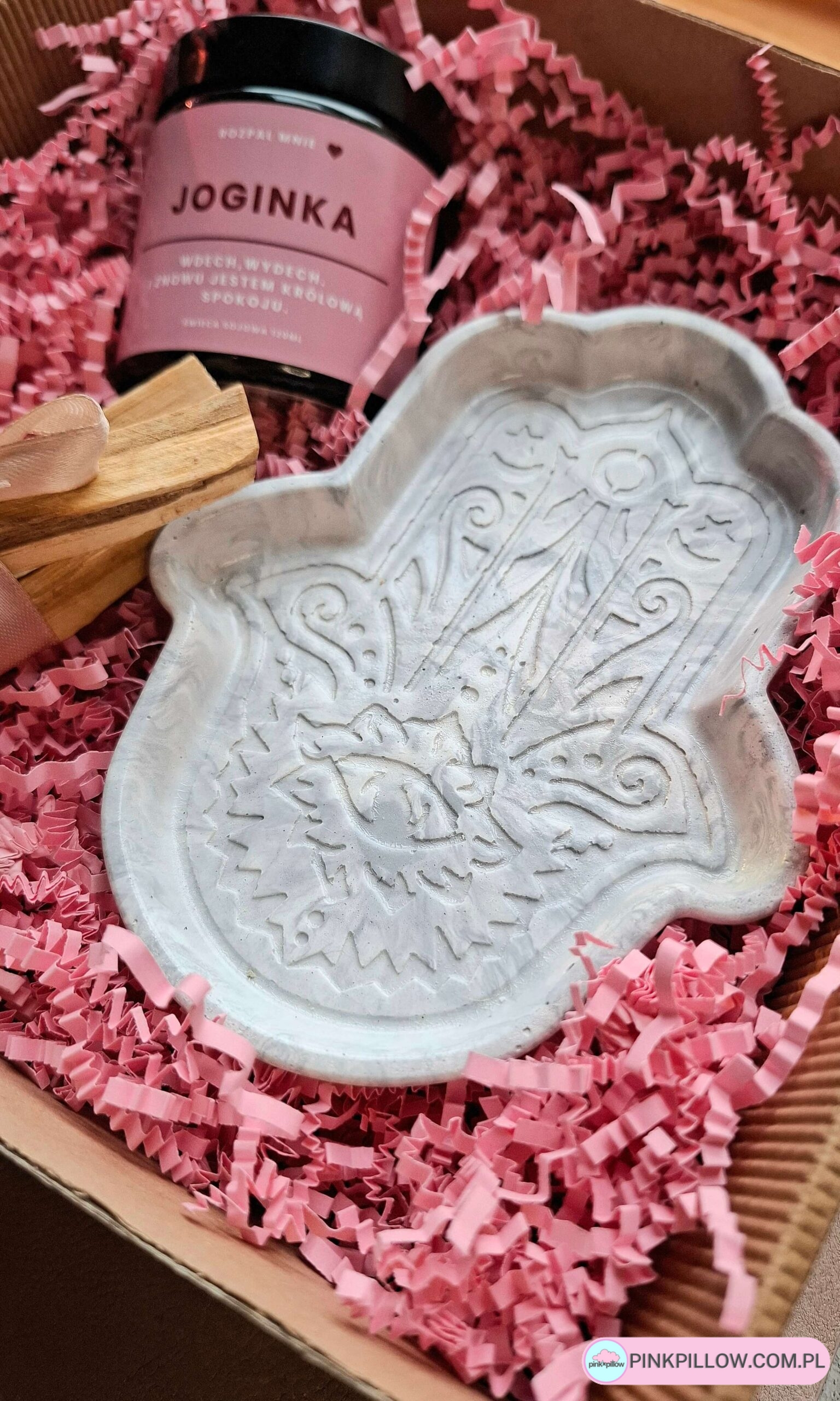 Zestaw prezentowy dla Joginki - Świeczka + Palo Santo + Podstawka - obrazek 2