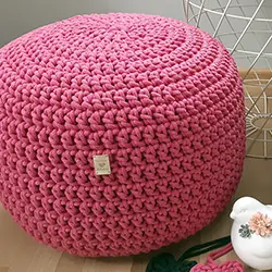 Pufy, siedziska i stołki