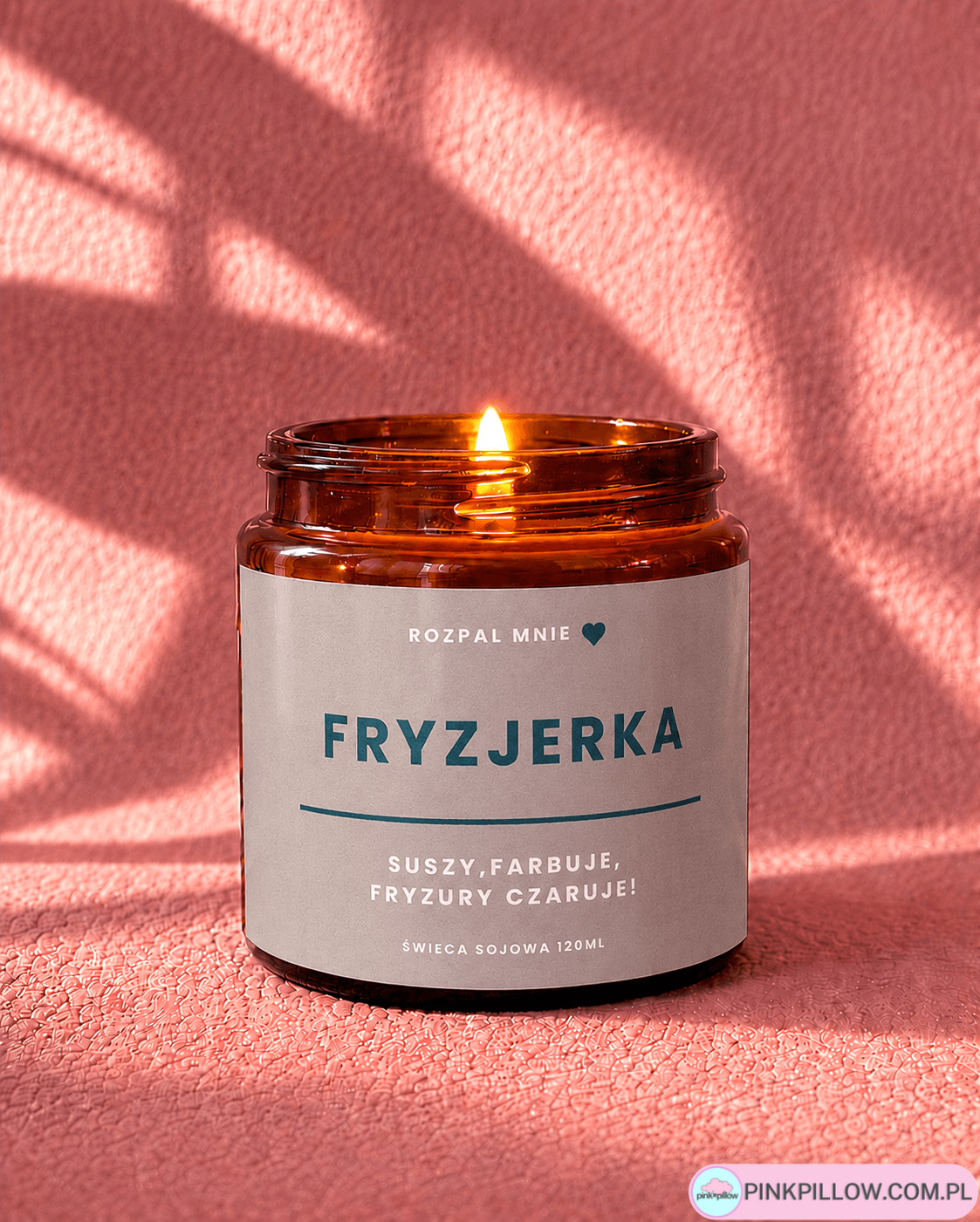 Świeca sojowa w szkle z napisem fryzjerka