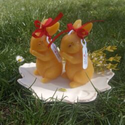 Świeca Wielkanocny zajączek z wosku pszczelego - Wysokość 11 cm