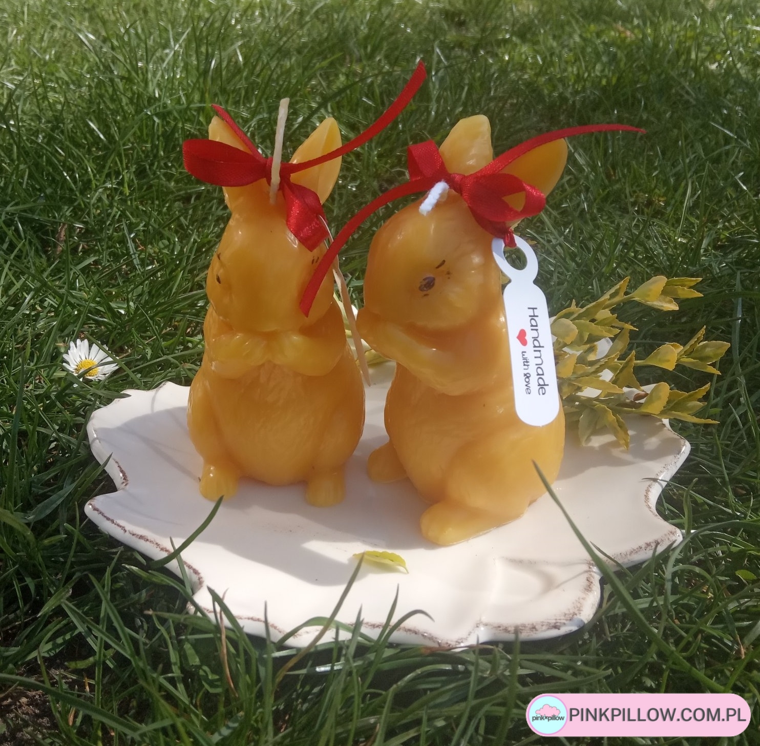 Świeczka z wosku pszczelego - Wzór Wielkanocny zajączek